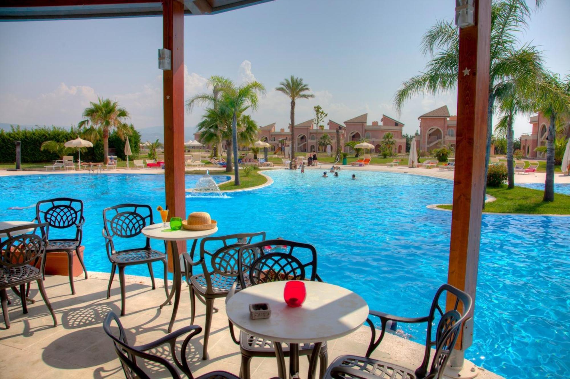 Bv Airone Resort Marina di Sibari Exterior photo